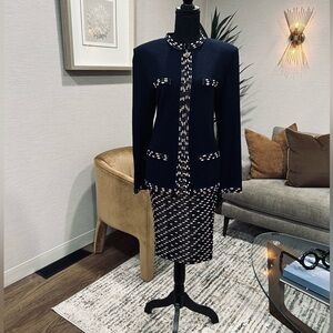 AUTHENTIC navy blue vintage skirt and Jacket size 12-14